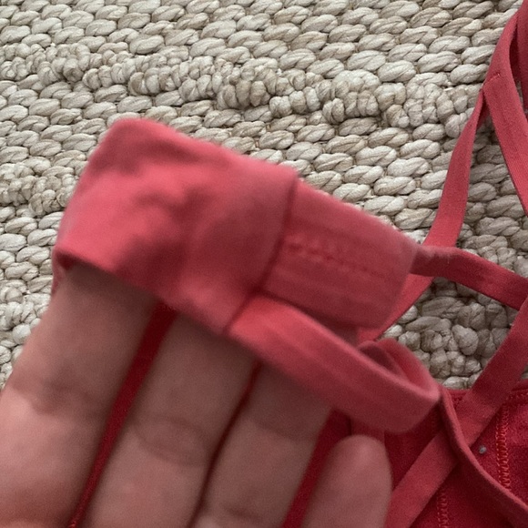 Lululemon | Sport bra size 8 - Picture 4 of 5
